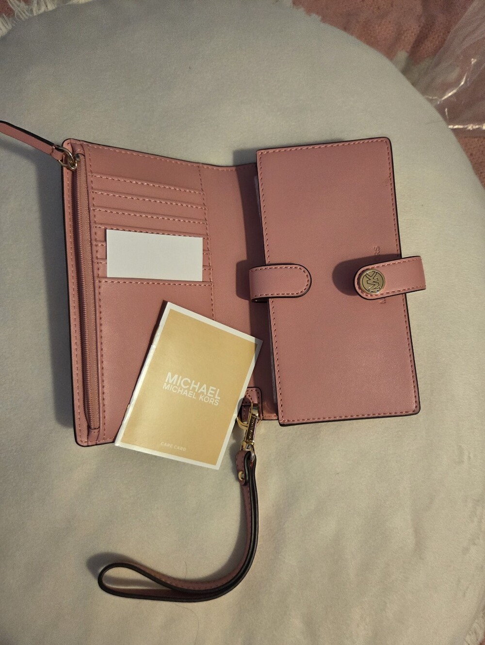 Michael Kors Pink MK Logo Wristlet Phone Clutch - Picture 3 of 3